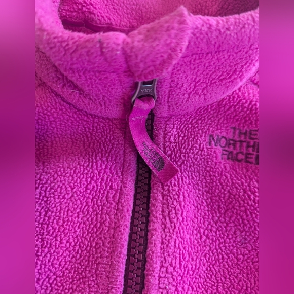 The North Face Fleece Pink 2T Toddler Jacket - Picture 6 of 7